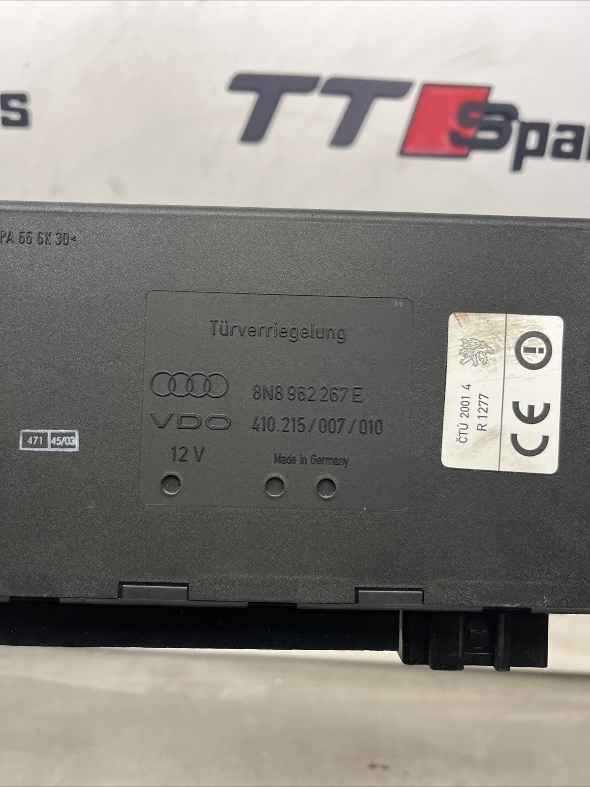Audi TT MK1 8N QUATTRO CONVENIENCE CONTROL MODULE CCM ECU 8N8962267E