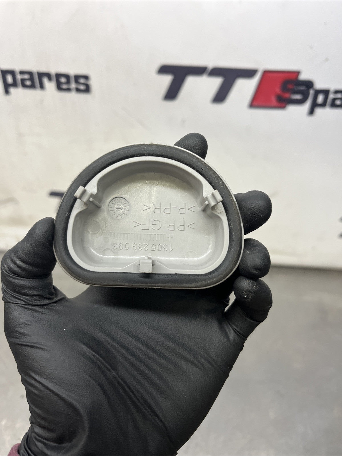 Audi TT MK1 98-06 8N Headlight Rear Back Fog Light Dust Cover Cap 1305239093 OEM