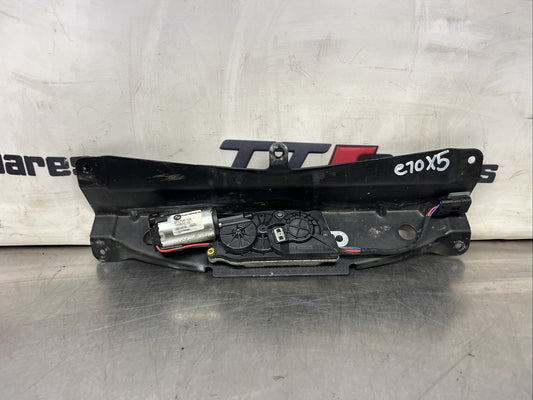 BMW X5 E70 2007-2013 Rear Tailgate Trunk & Lock Actuator Mechanism 977706105