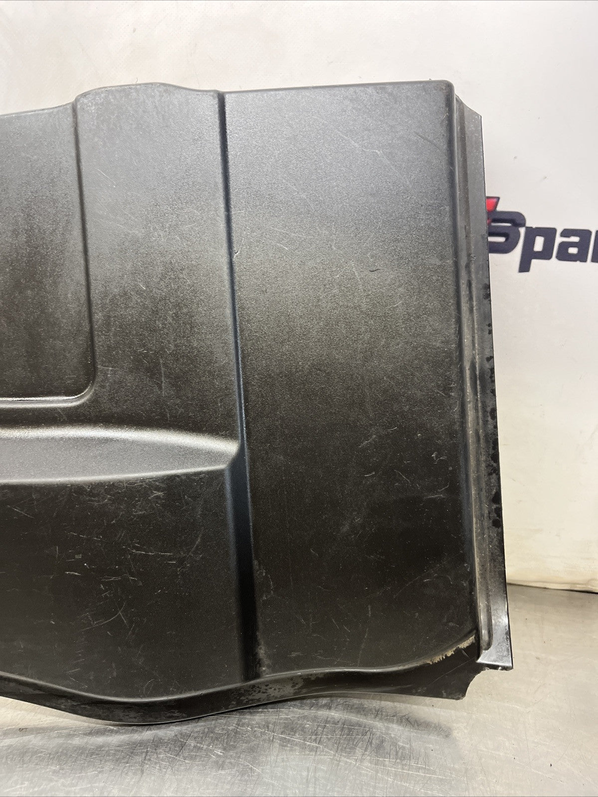 LAND ROVER DISCOVERY 3 ABS PUMP PLASTIC COVER DWN500022