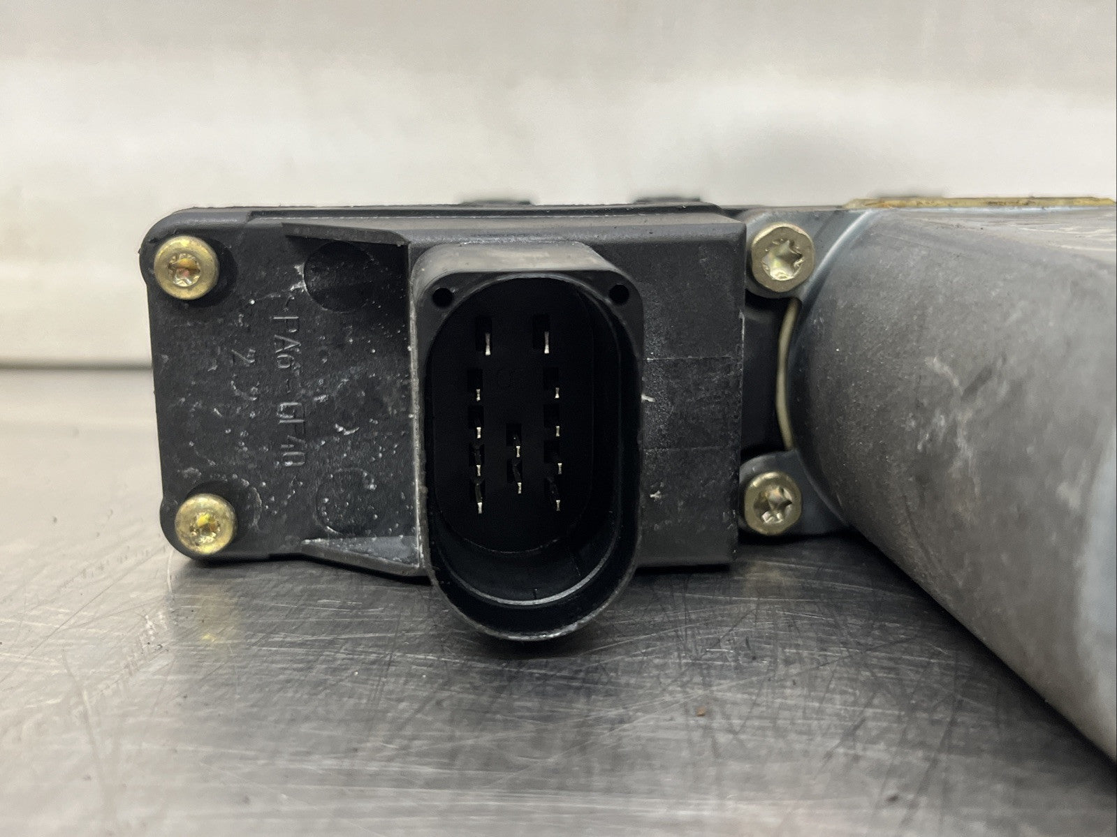 AUDI TT MK1 8N Roadster Convertible Passenger Side Left Window Motor 8N7959801B