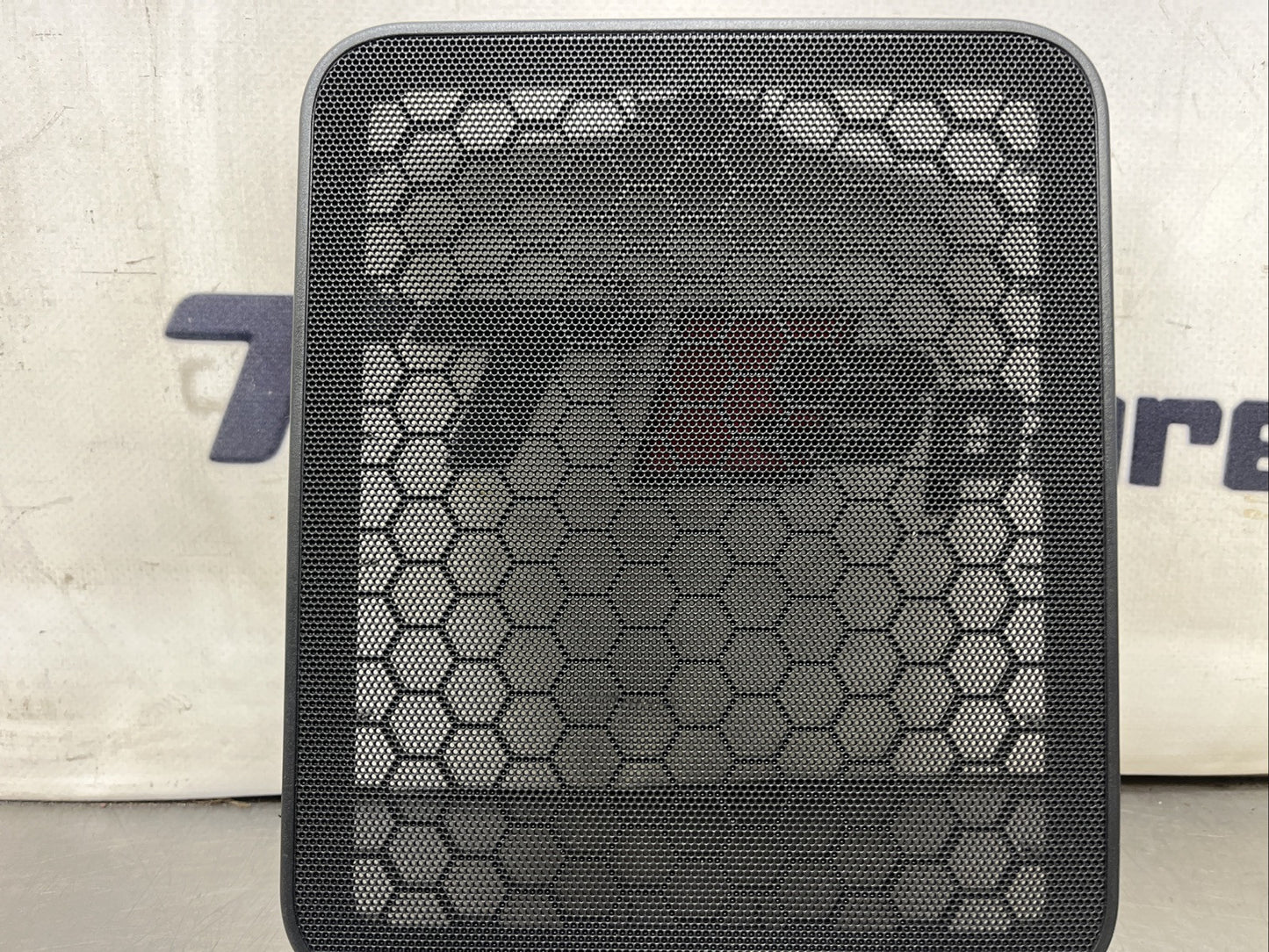 AUDI TT Center Speaker Grille Cover Grey Roadster Mk1 98-06 8N7035435B
