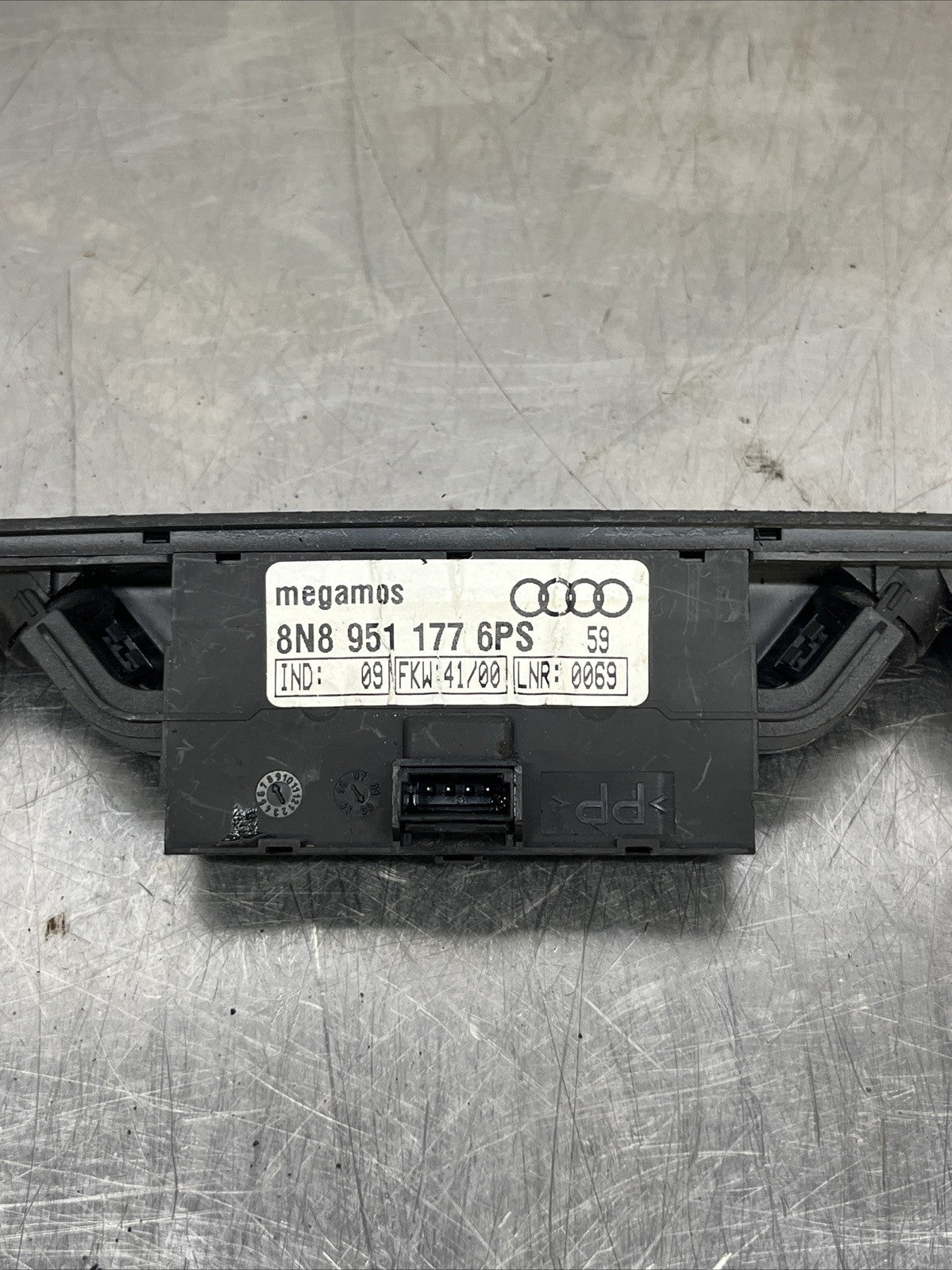 GENUINE 98-05 AUDI TT MK1 INTERIOR ROOF ALARM SENSOR 8N8951177