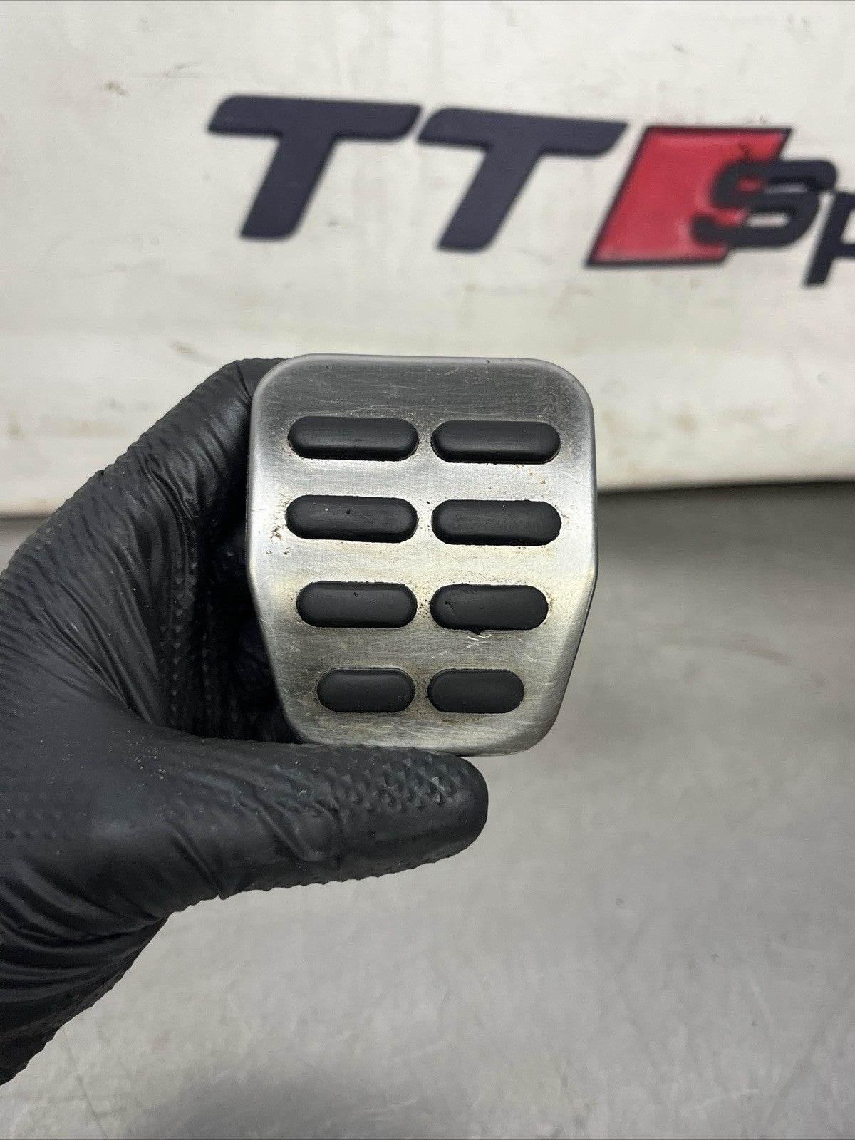Audi TT mk1 8N brake pedal rubber GENUINE ORIGINAL  8N0721173A