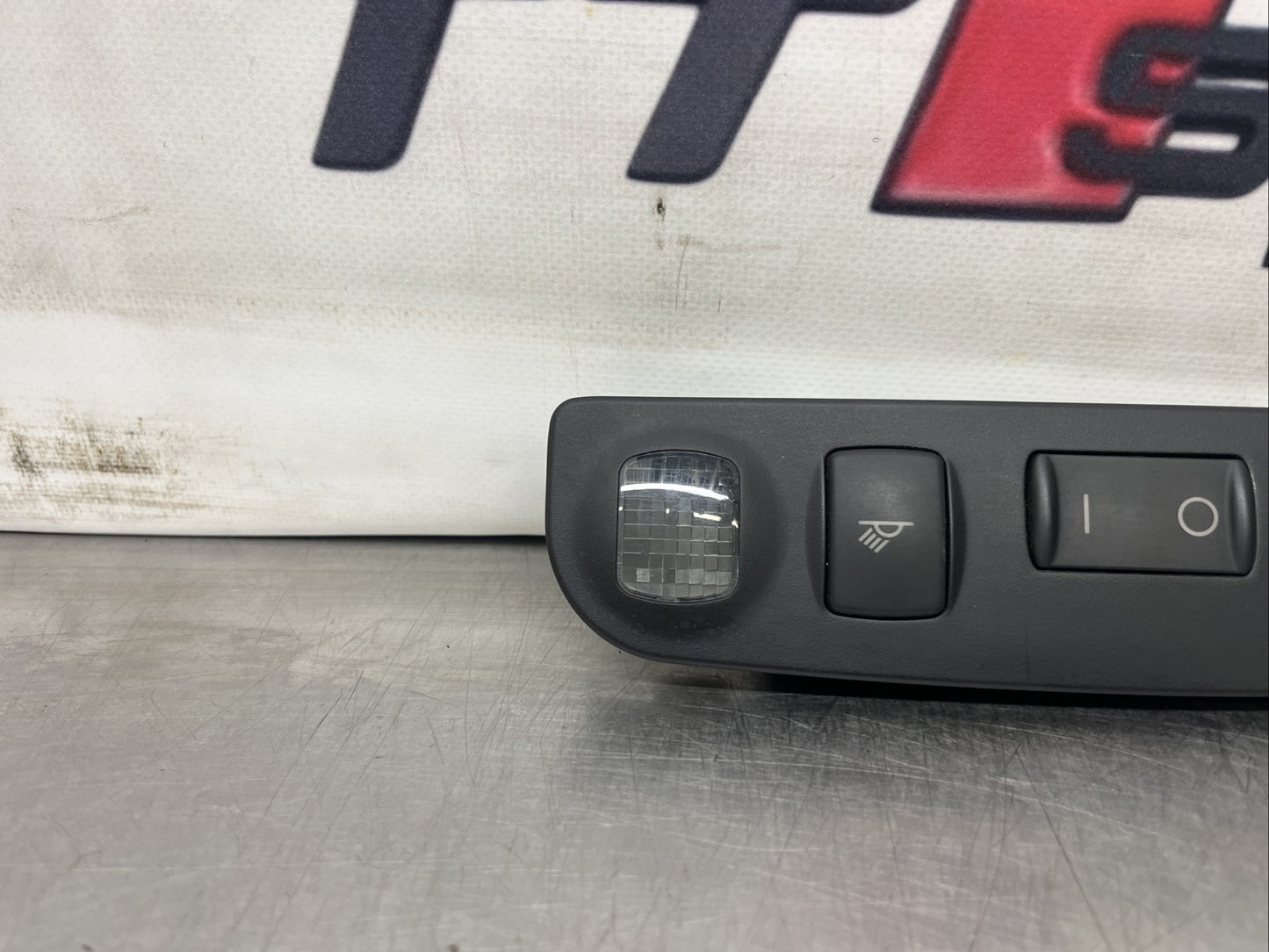 Audi TT CONVERTIBLE A3 Interior Light Black 8L4947111