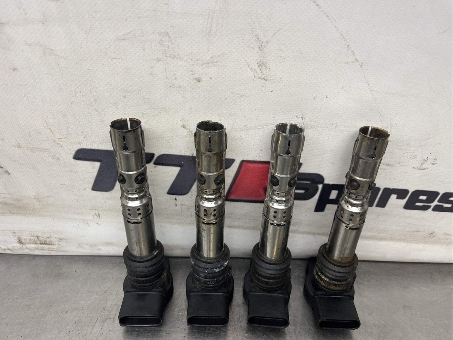 Audi TT mk1 coil pack set of four OEM original parts 06A905115D