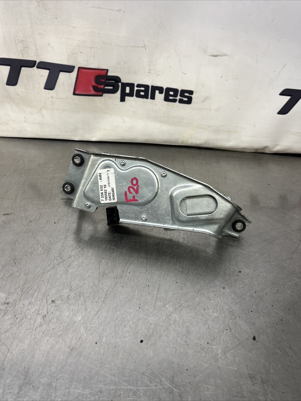 BMW 1 F20 M 135 i Rear Window Wiper Motor 7258532 18558210 2013