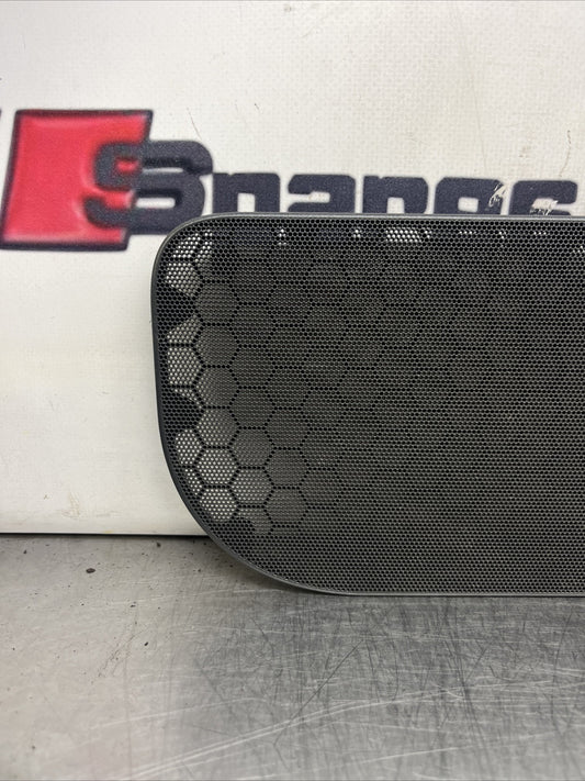 Audi TT 8N Mk1 OS Right Front Black Door Card Speaker Grill 8N0035420