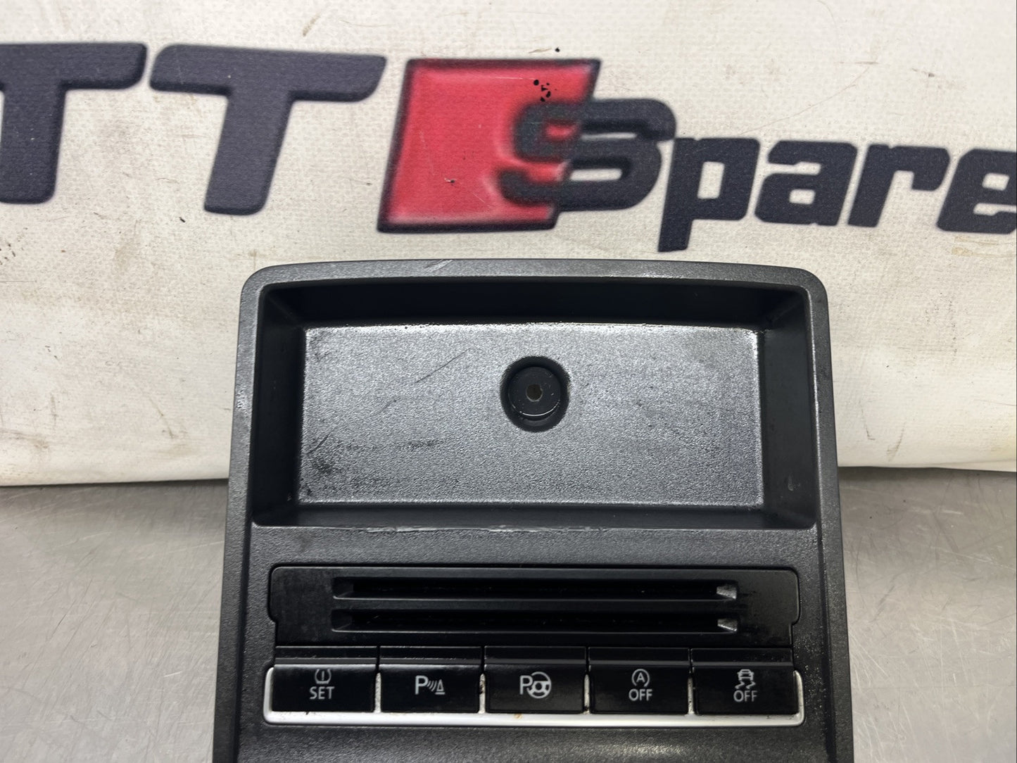 Vw Touran 2010/2015 Center Console Ashtray 1T2-857-368-E