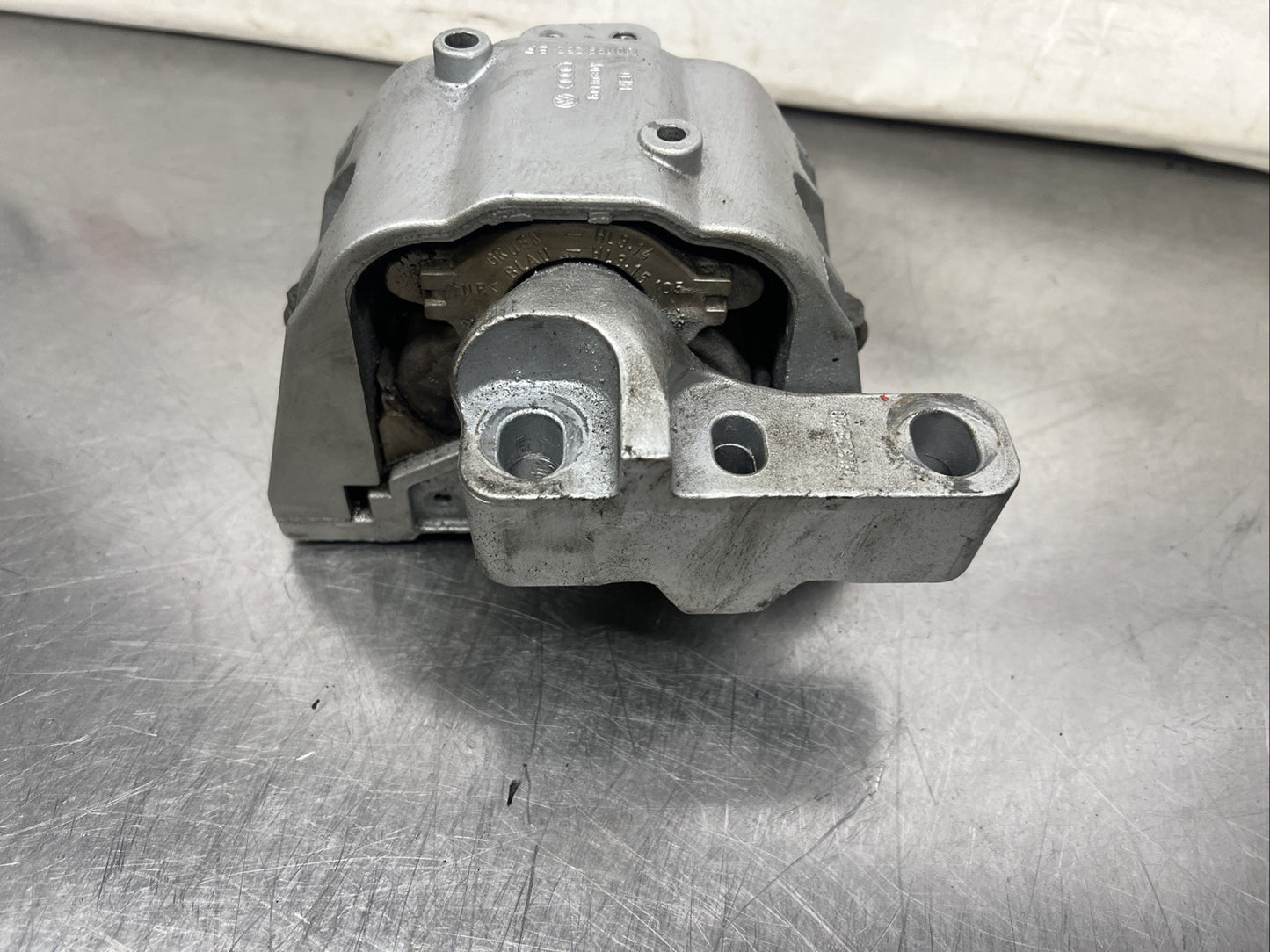 Audi TT 8N MK1 1.8T Offside Right Engine Mount Bracket Mounting 1J0199262BF