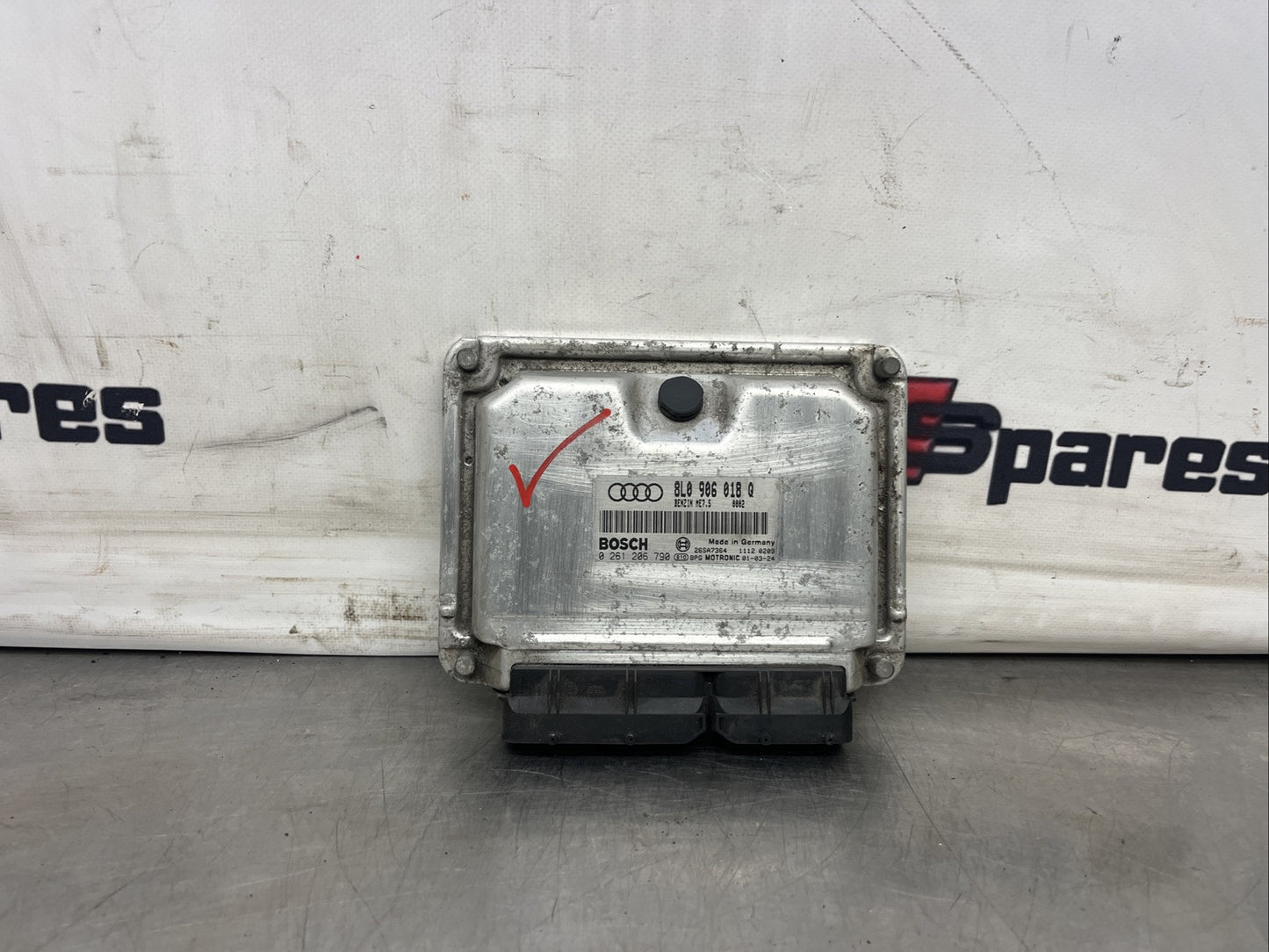 Audi TT 1.8 Turbo Ecu 8L0906018Q 0261206790 ME7.5 ARY Engine ECU IMMO OFF