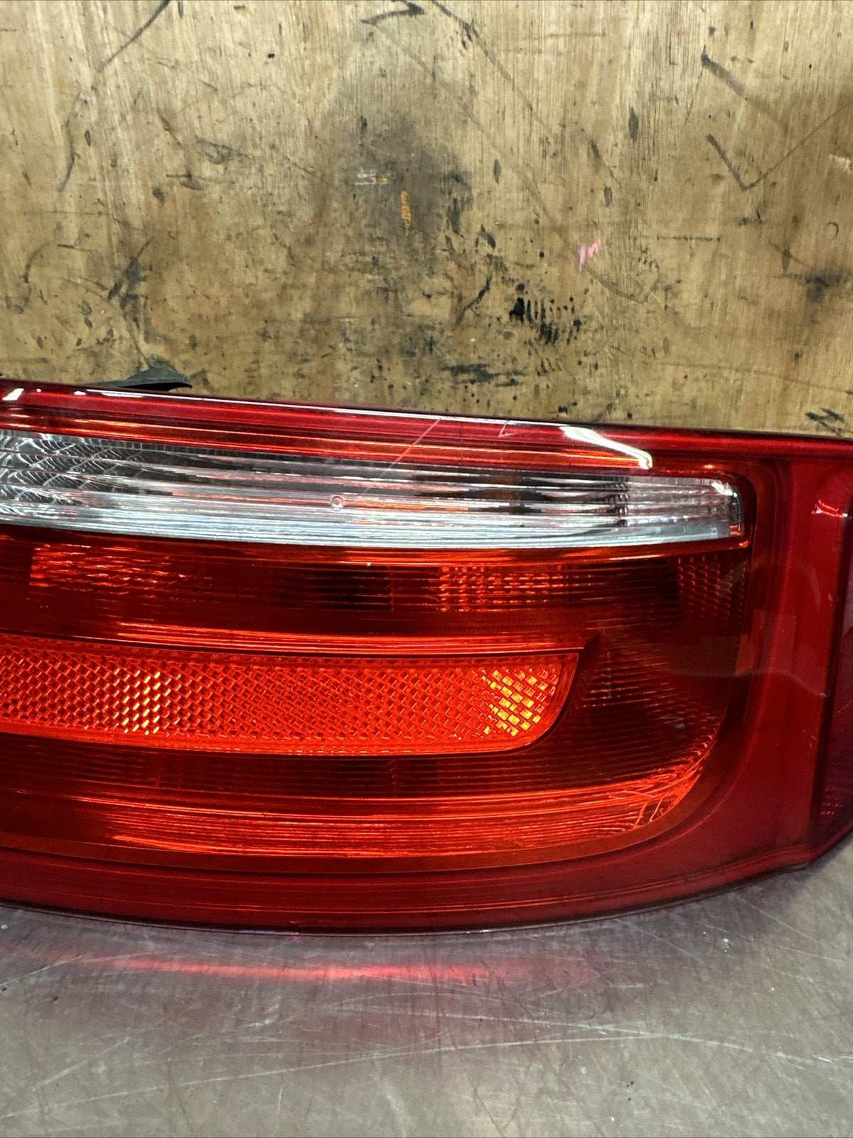 Audi A5 8T 07-11 Convertible Pre-Facelift Drivers Right Rear Light 8T0945096D