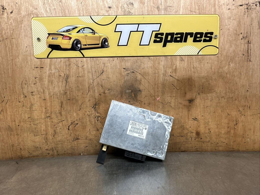 8P0862335A  Audi  TT TT’s Interface Module Media Control  OE