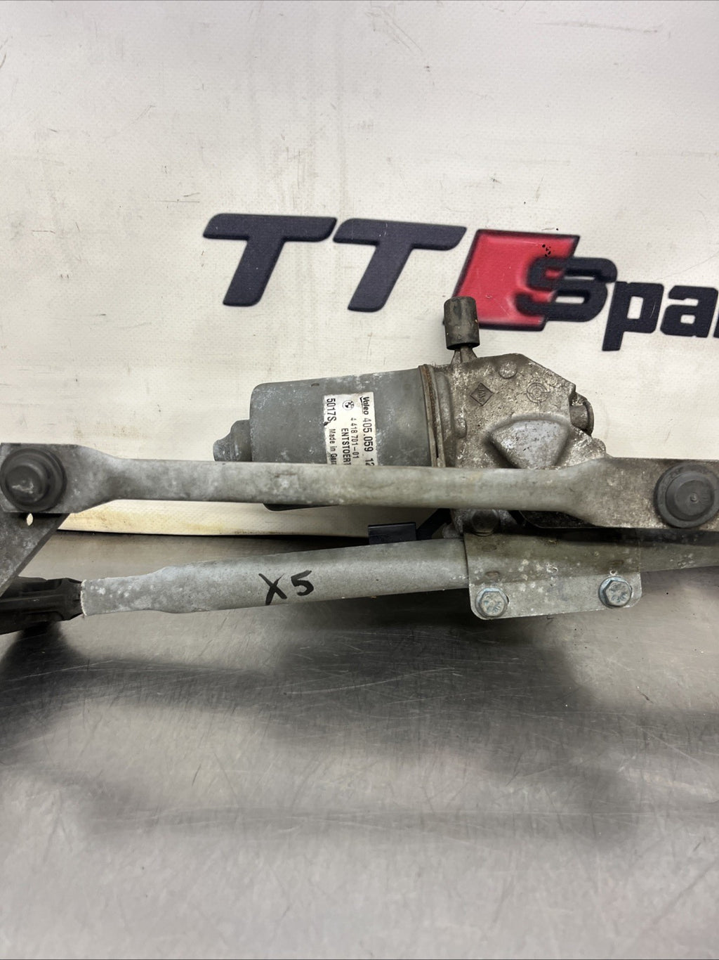 BMW X5 E70 Front Windshield Wiper Mechanism 4418701