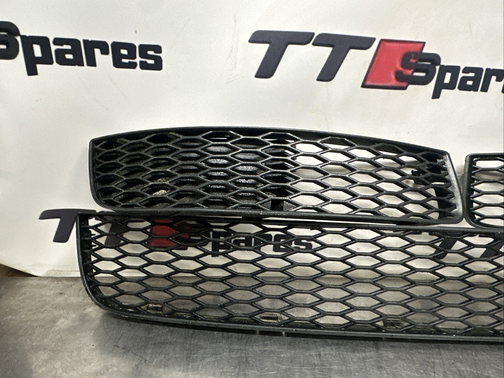 Audi TT Mk1 Front Bumper Centre Lower Grills  8N0807683A GENUINE OEM set