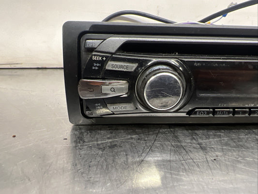 Sony Car Stereo Radio  CD Player Head Unit CDX-GT25 Xplod 4x45W with Loom AB