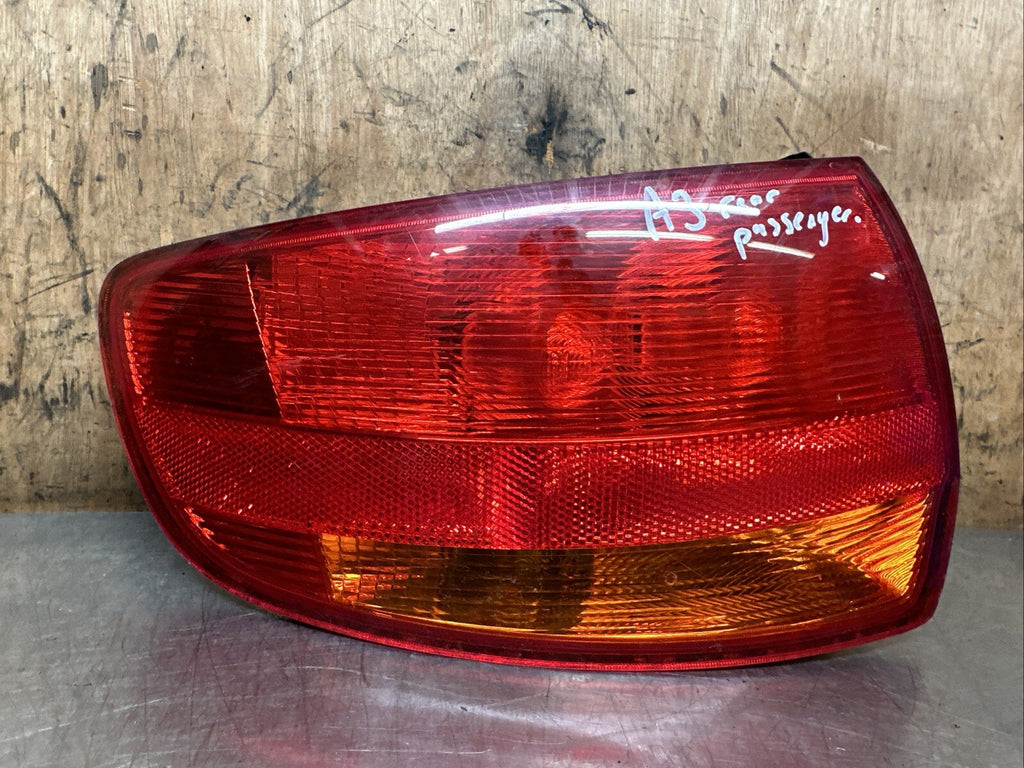 8P49450956: AUDI A3 2008 Rear Light N/S   80479