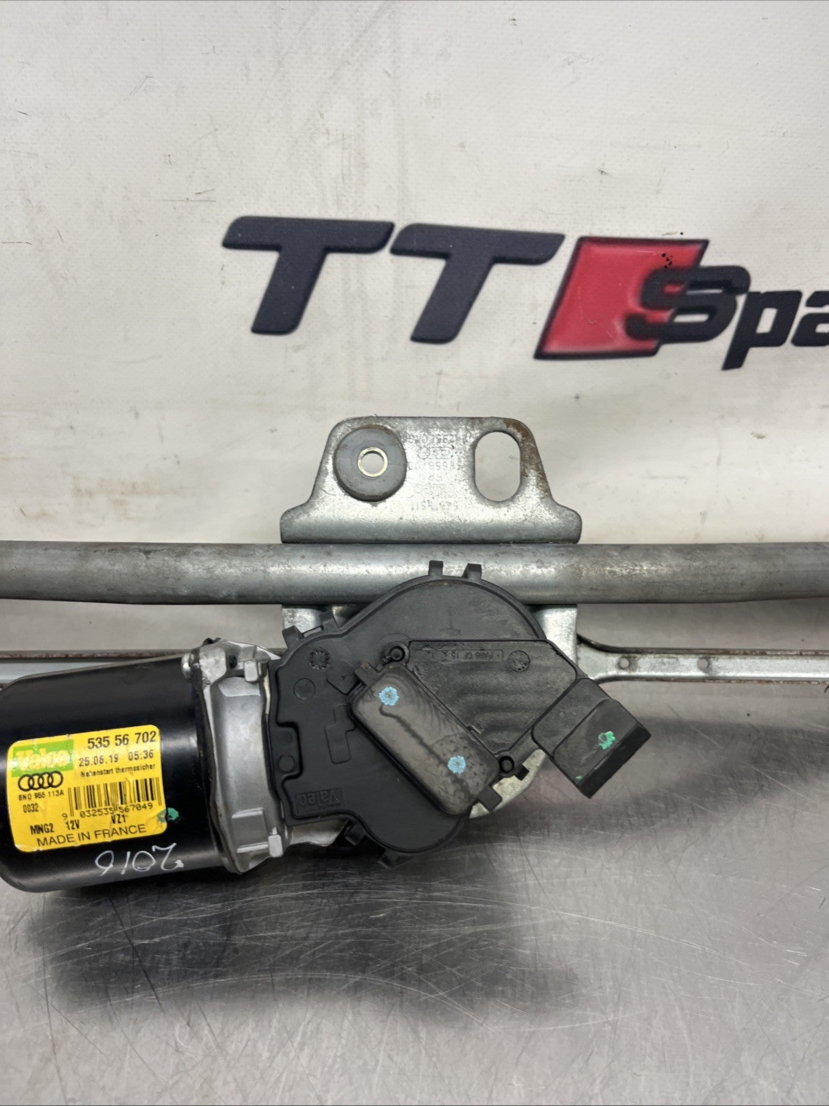 99-06 Audi TT MK1 wiper motor OEM genuine 2019 year of manufacture