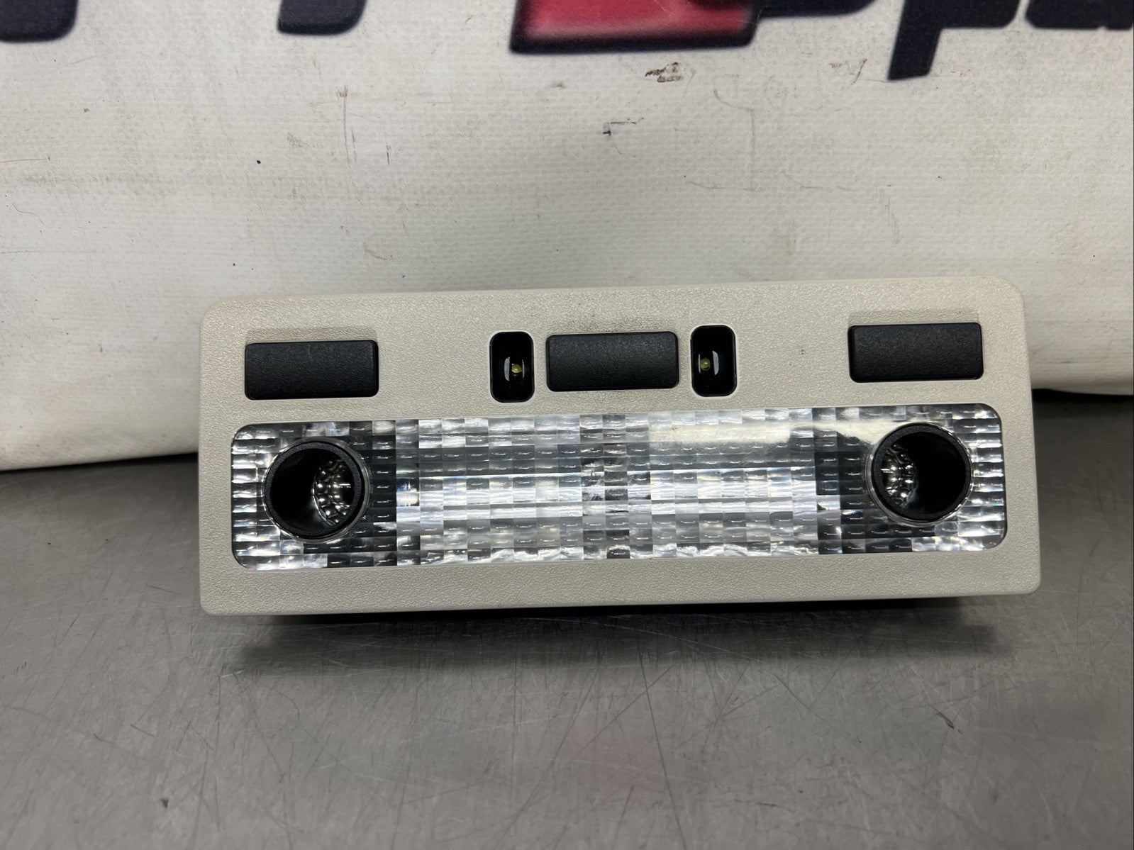RANGE ROVER L322 VOGUE FRONT INTERIOR LIGHT 3H4213C742 Ivory ✅
