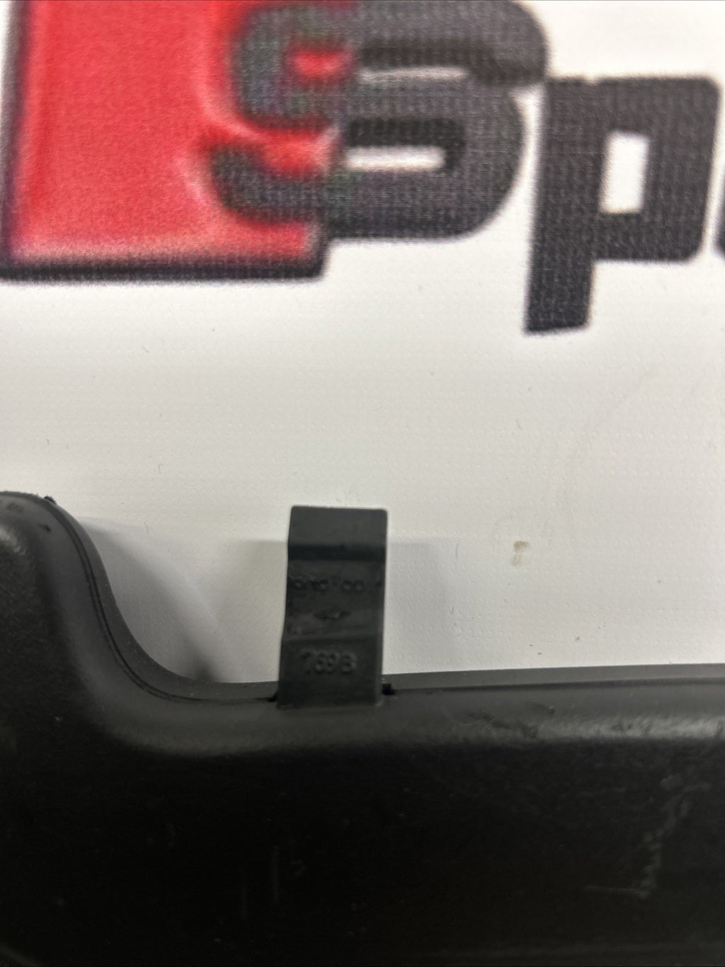 Audi TT Mk1 98-06 Parcel shelf All clips intact. Black