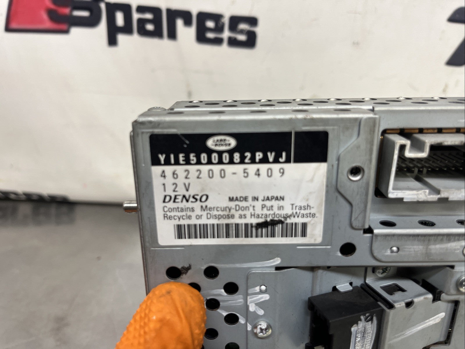 Range Rover L320 TDV6 Sat Nav Display Screen Unit YIE500082PVJ