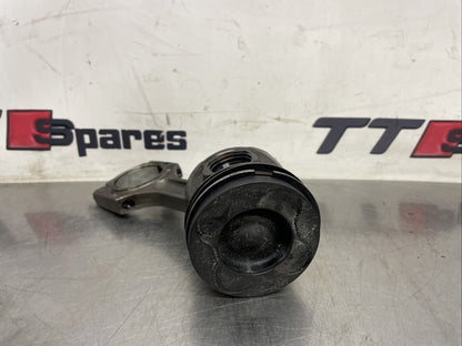 BMW E60 E61 E53 3.0D DIESEL PISTON WITH CONROD M57N 306D2 2004 NURAL 7799357