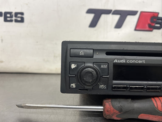 Audi TT 8n Mk1 .A2 Concert CD Player Radio . BUTTON WEAR non Bose, + Code