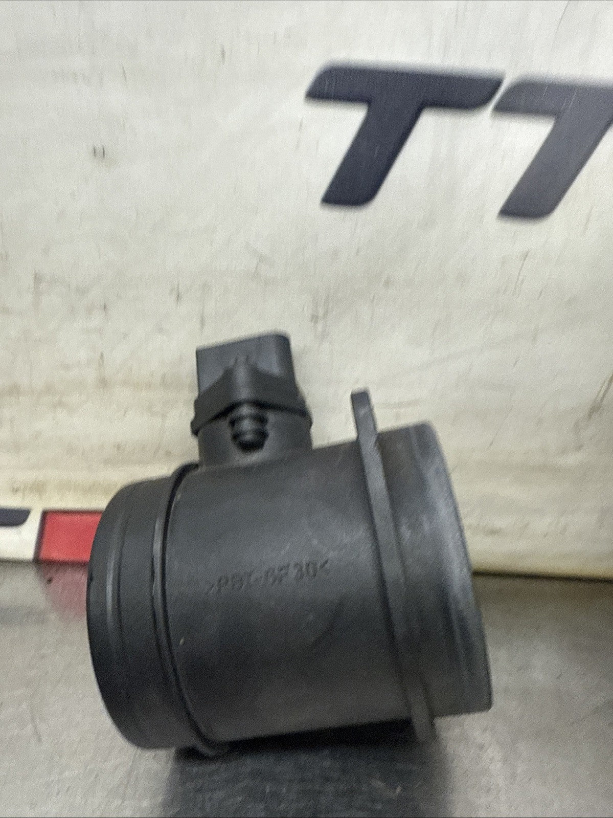 Audi TT MK1 3.2 V6 8N AIR FLOW MAF MASS SENSOR 07D906461  2004