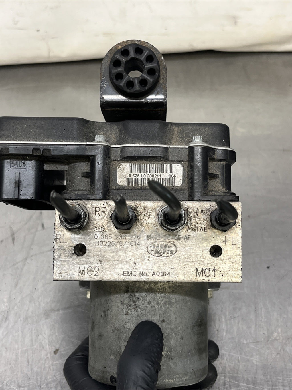 BH42-2C405-AE RANGE ROVER L322 4.4 TDV8 ABS PUMP CONTROL MODULE  2011