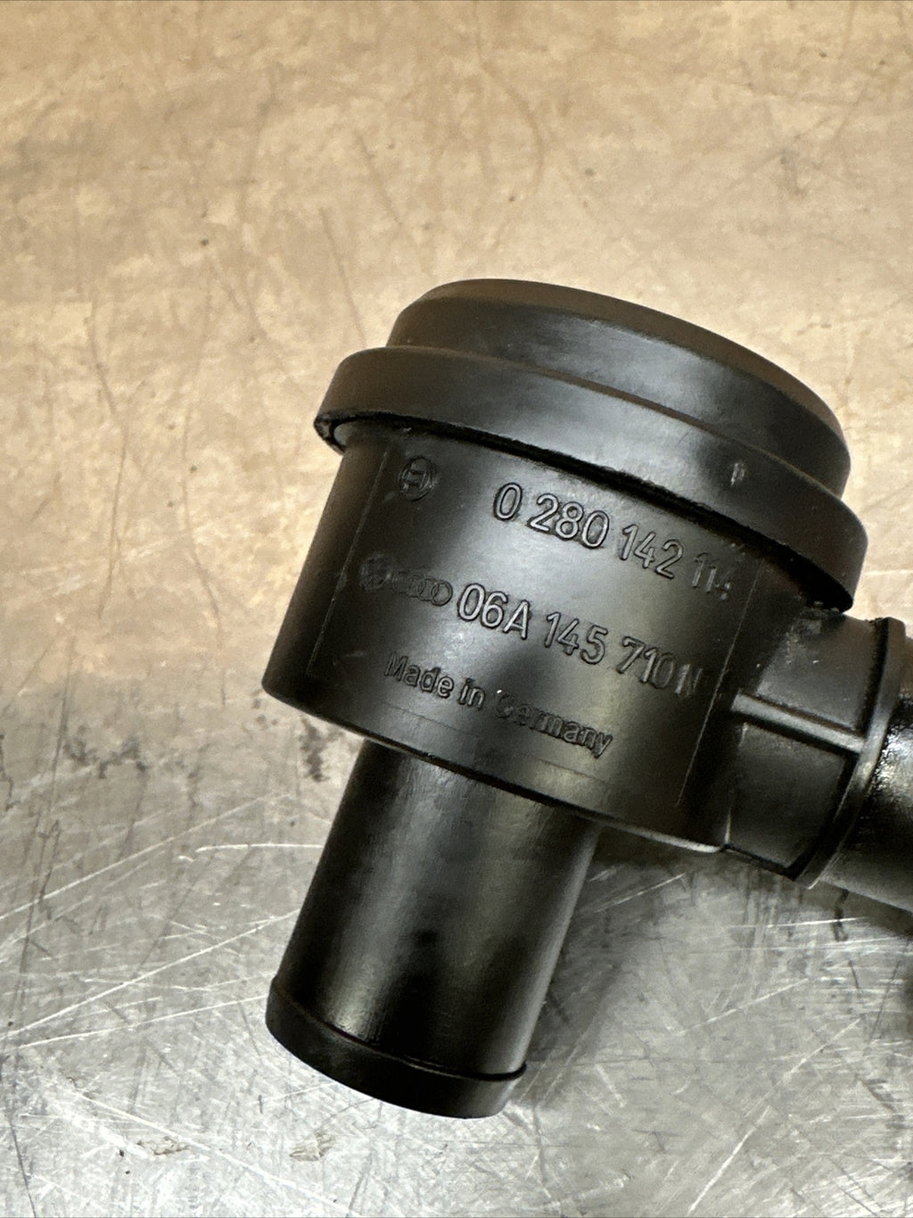 AUDI TT MK1 98-06 8N S3 8L CUPRA R 1.8T OEM Diverter Valve 06A145710N breather