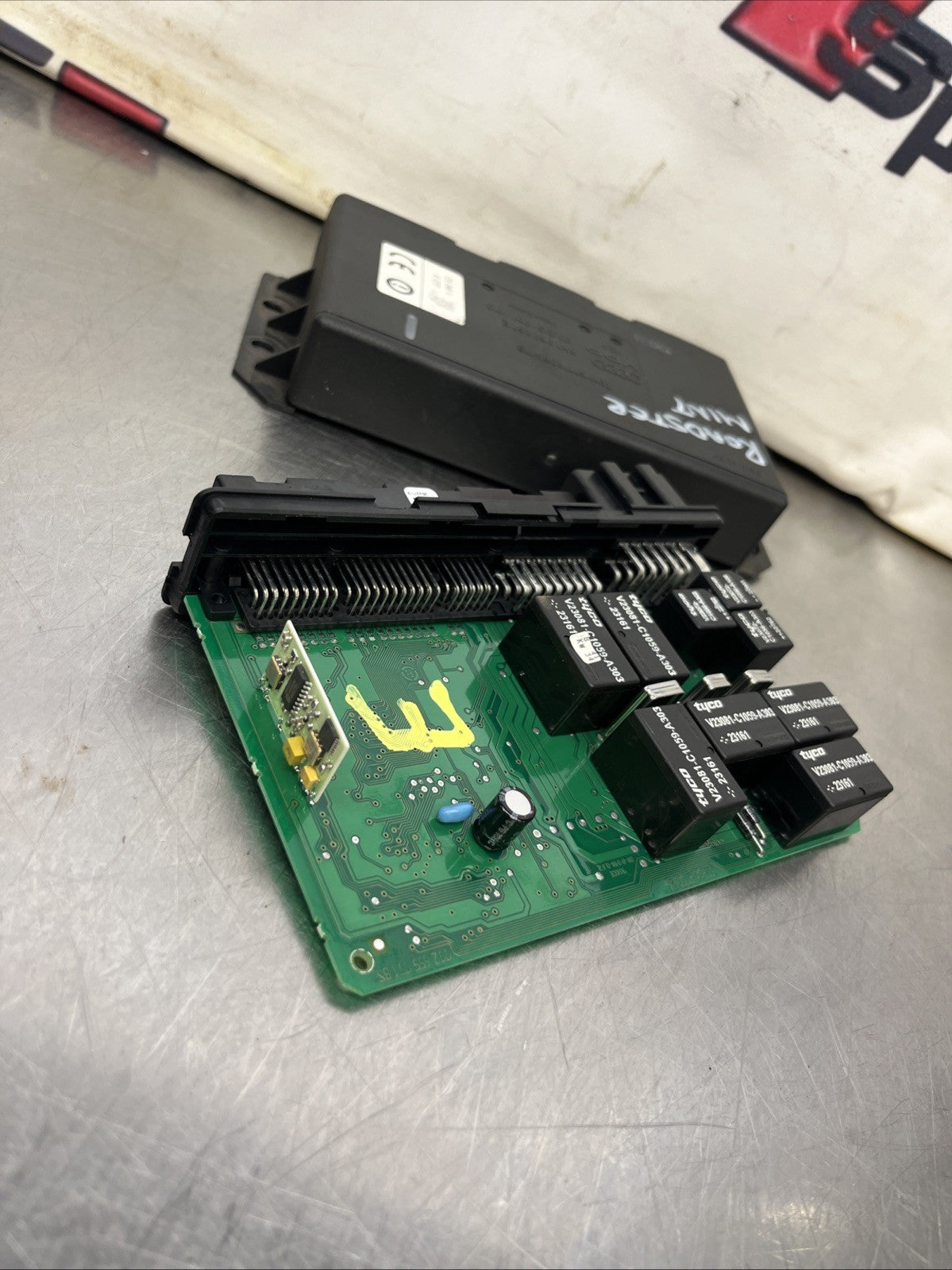 Audi TT Convertible CCM comfort control module 8N7962267E Roadster 8N