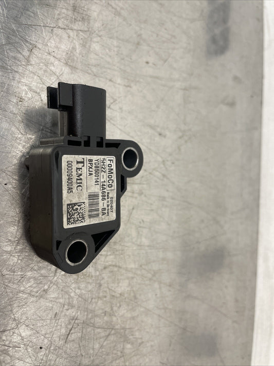 RANGE ROVER SPORT / LAND ROVER DISCOVERY 3 AIRBAG CRASH IMPACT SENSOR  YDB500141