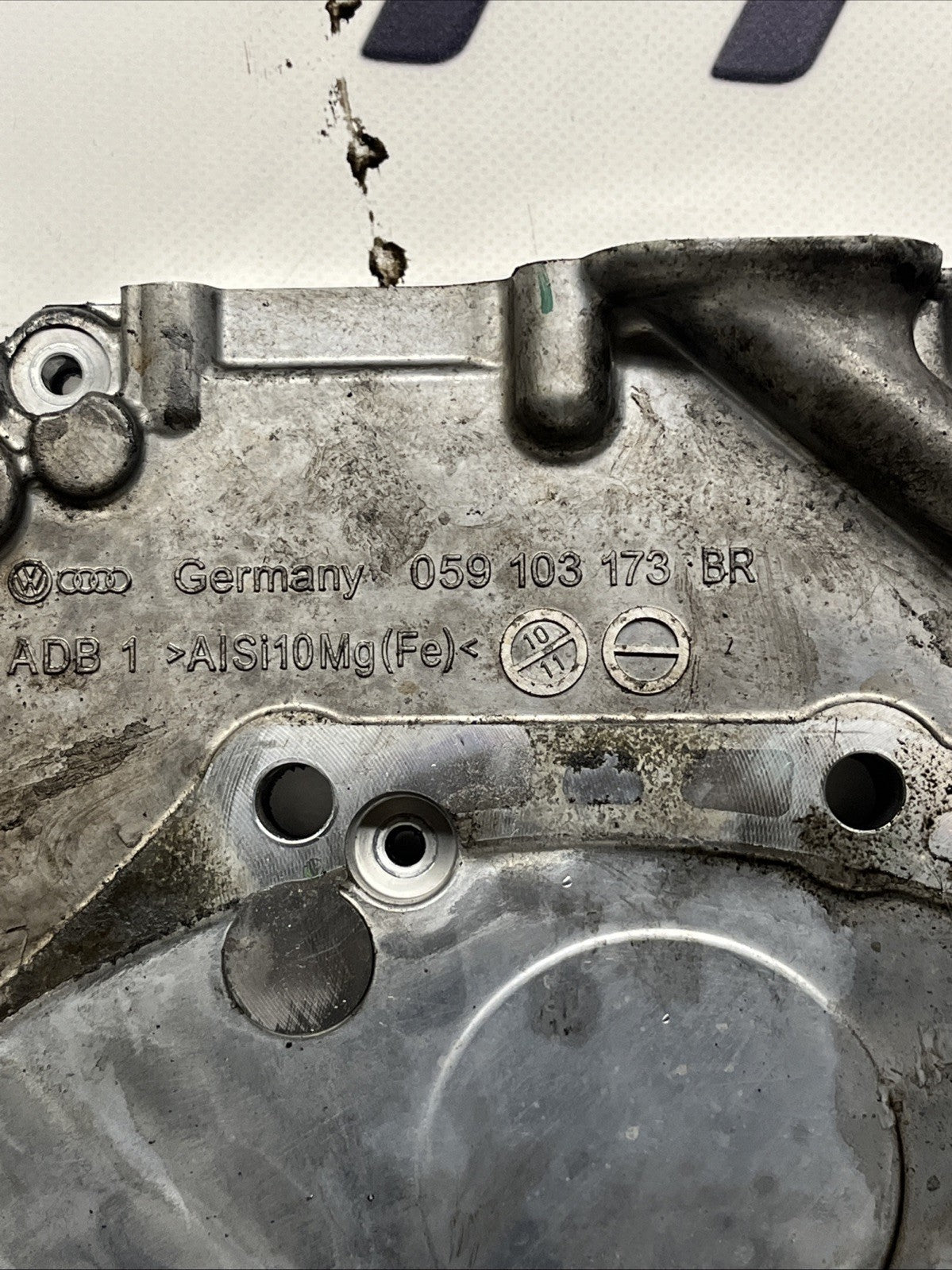 AUDI Q7 TIMING CHAIN COVER 3.0 TDI CRCA-CRC DIESEL 059103173BR MK1 4L 2011