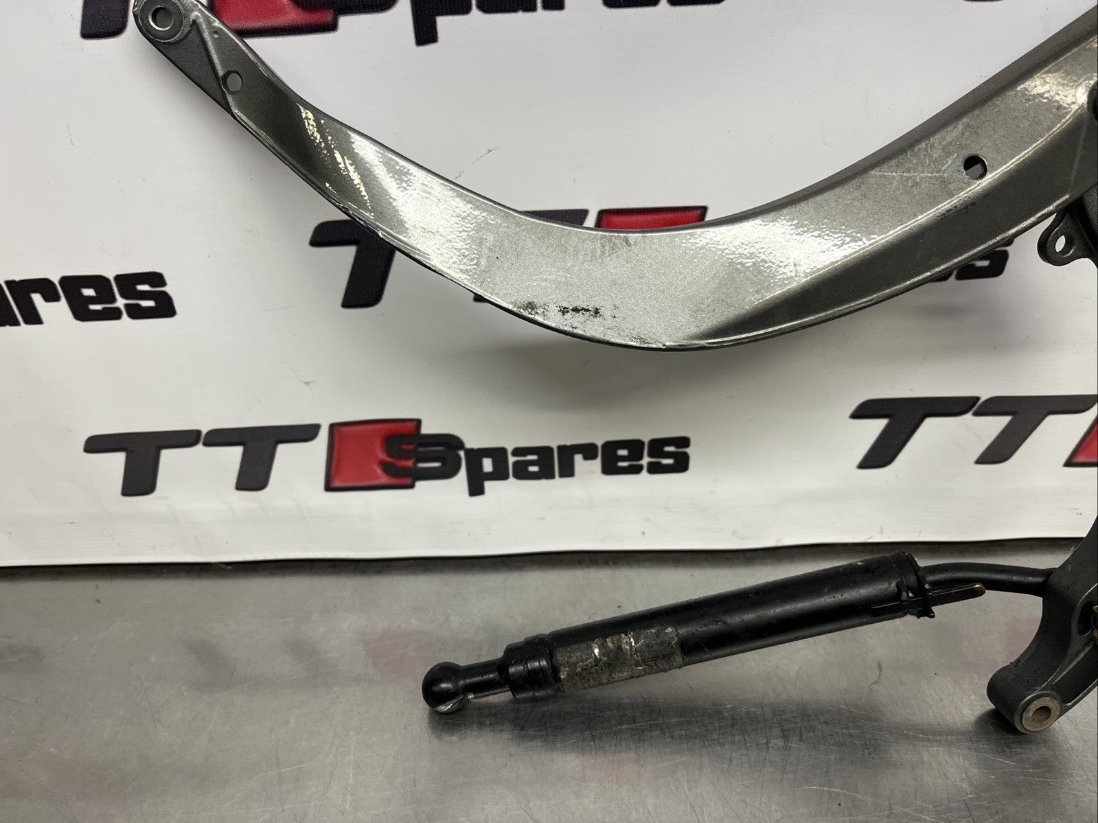 Porsche Boxster 987 roof lid / clamshell top hinge lever arm Drivers side (OS)