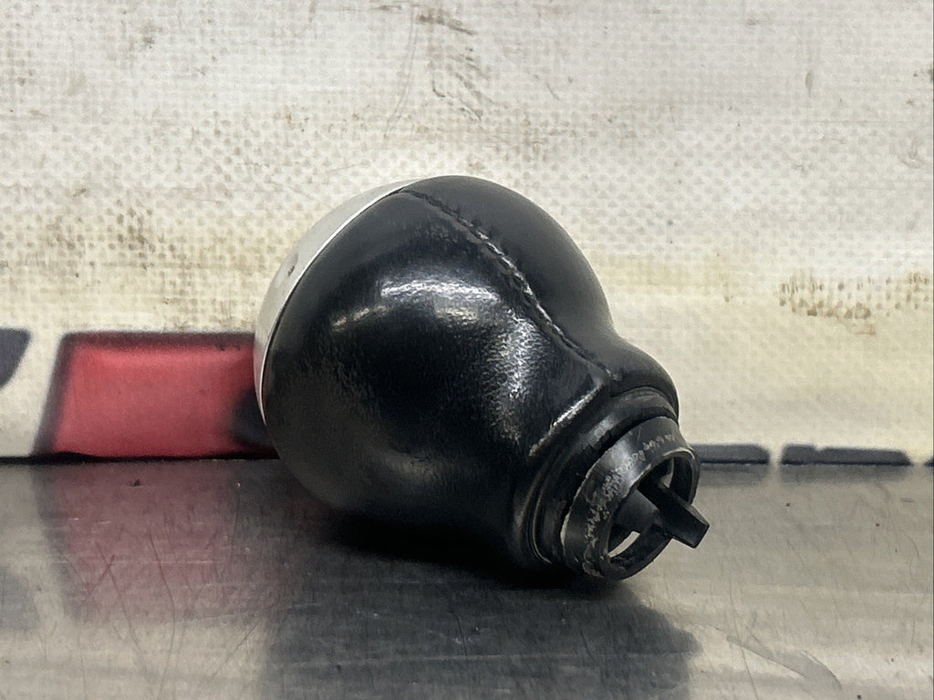 Audi TT Mk1 8N - 6 Speed Gear Knob - Used