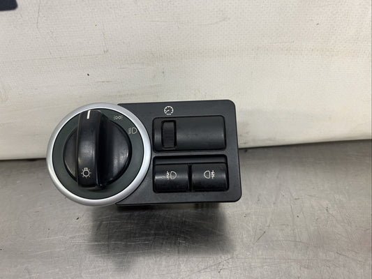 ✅LAND ROVER RANGE ROVER L322 4.4 DIESEL 2011 HEADLIGHT SWITCH YUD501380PUY A243