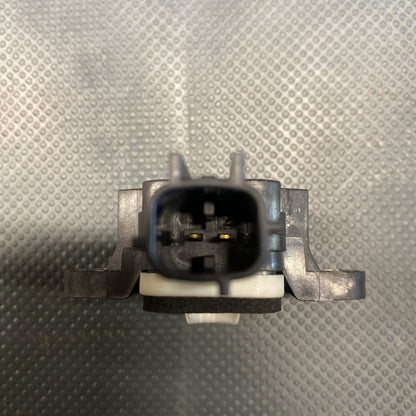 AUDI A4 B7 AIRBAG CRASH IMPACT SENSOR 8P0955557