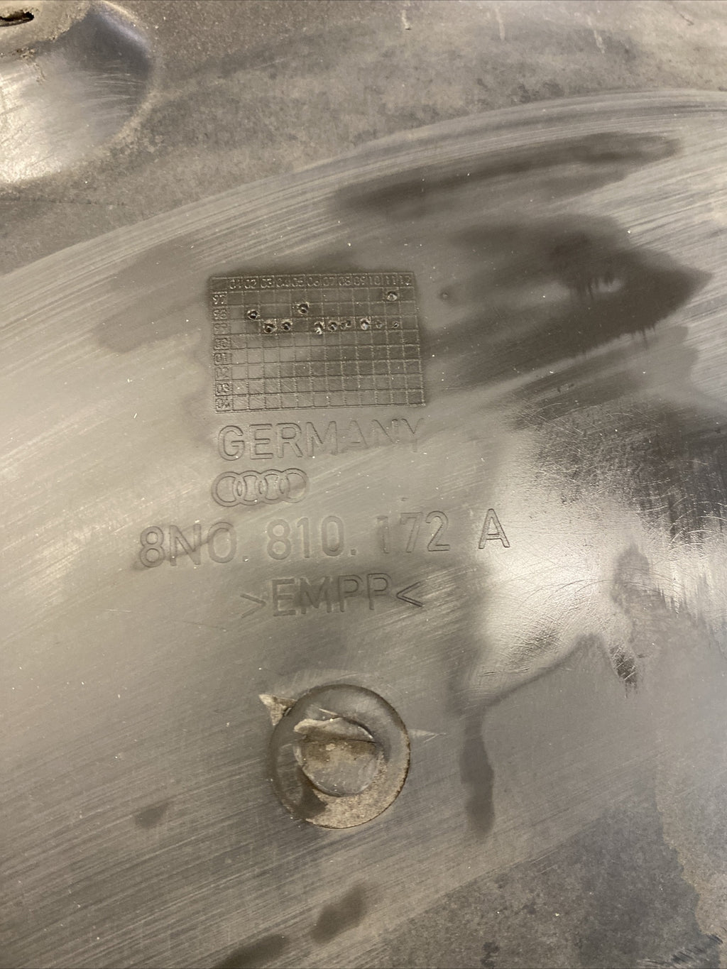 Audi TT mk1  8N OS Right Rear Wheel Arch Liner 8N0810172A