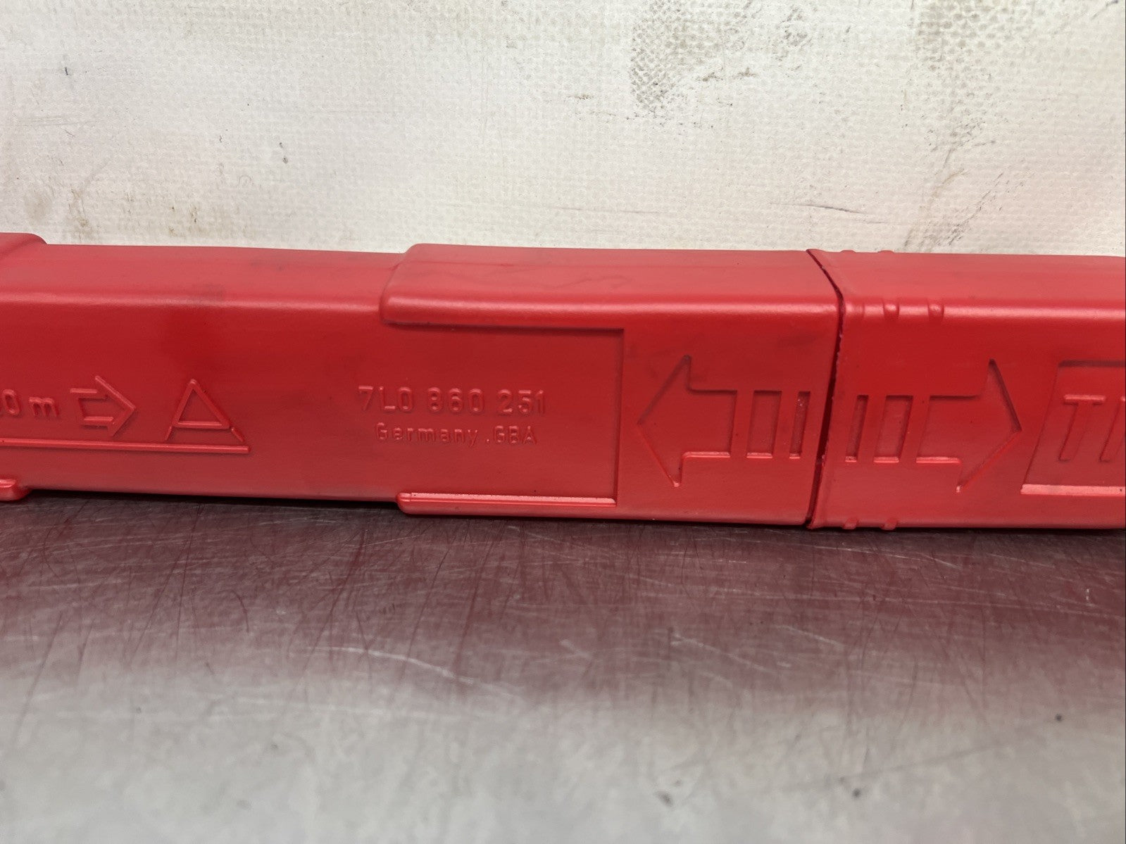 GENUINE VW/AUDI/SKODA WARNING TRIANGLE EMERGENCY 7L0860251 HAZARD