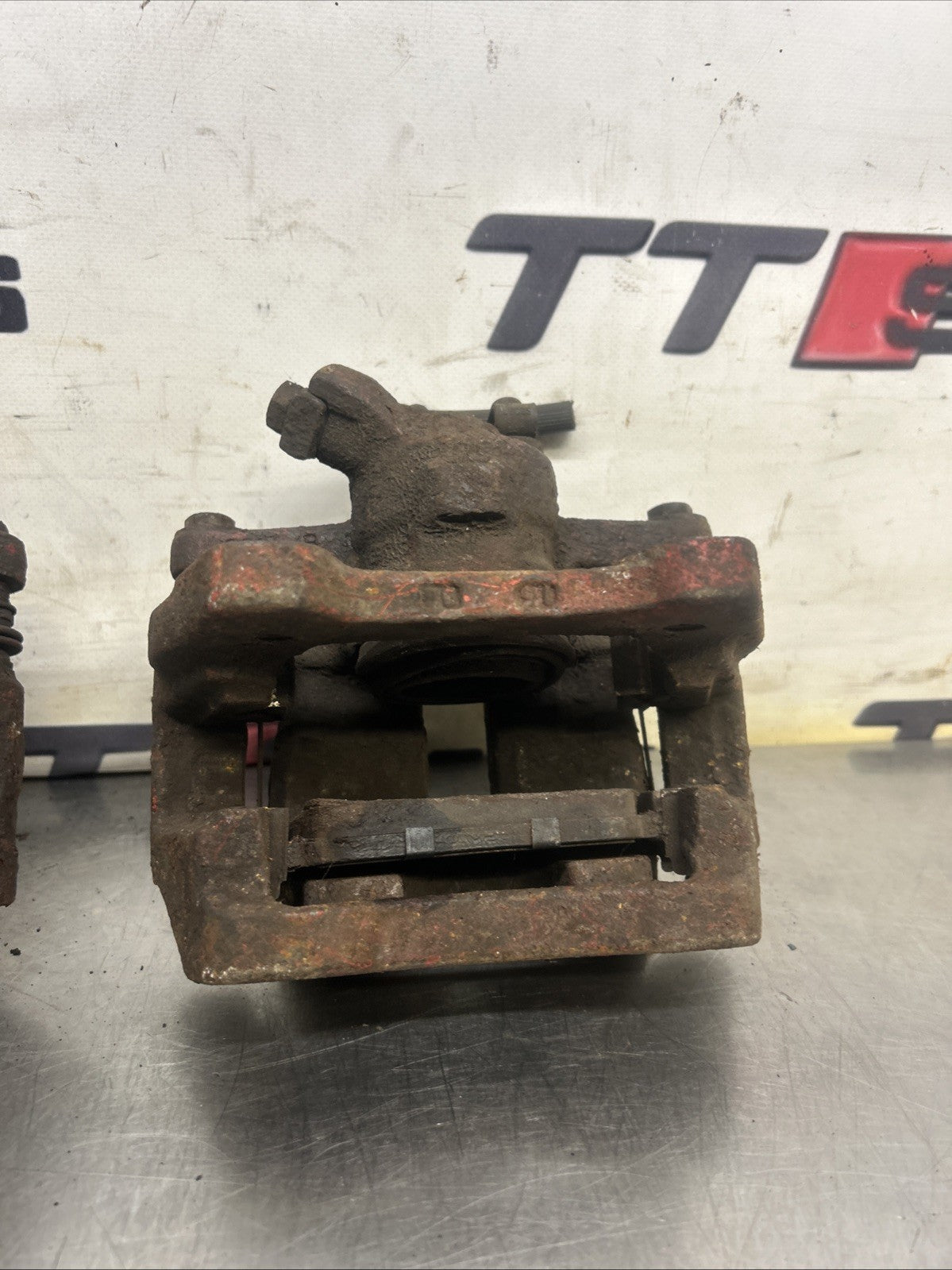 2012 RANGE ROVER SPORT  TRW BRAKE CALIPER Pair