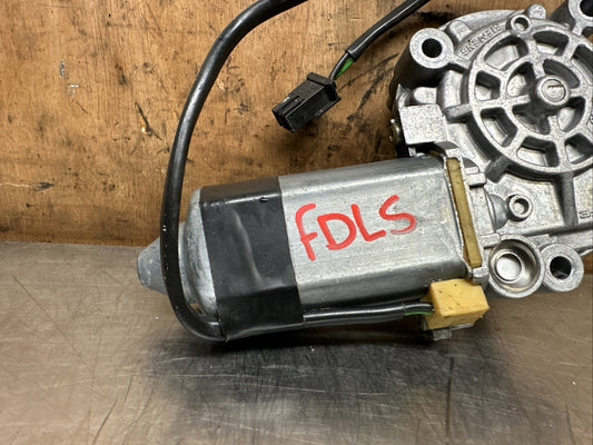 Audi A8 D2 Front Driver Left Side Window Regulator Motor 0531826001