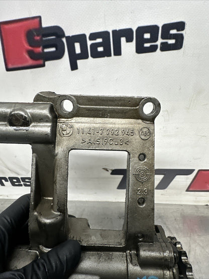 BMW E39 E46 E60 E65 X5 3.0d 330d 525d 530d 730d M57N2 Engine Oil Pump 7792945