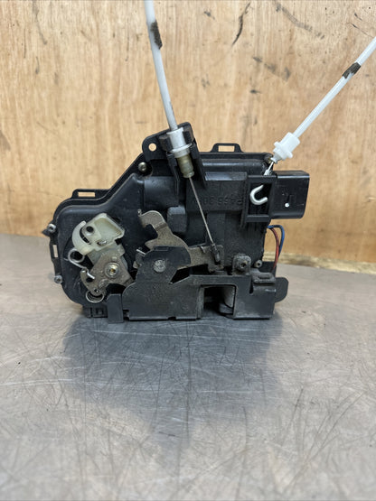 AUDI TT MK1 PASSENGER SIDE FRONT LEFT DOOR LOCK LATCH MECHANISM