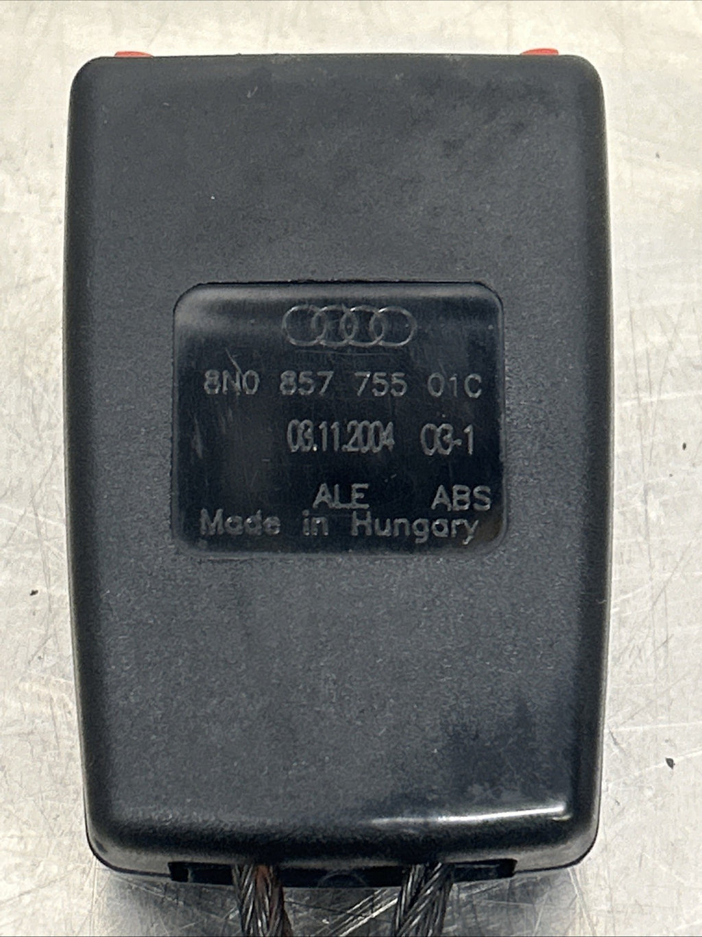 Audi Tt 1.8l 1998-2006 N/S/F SEAT BELT BUCKLE 8N085775501C