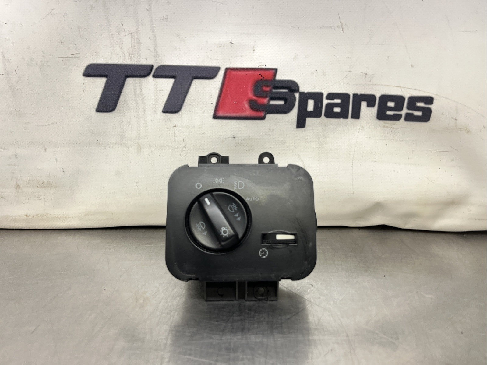 YUD501480PVJ RANGE ROVER SPORT L320 2006 TDV6 HSE FRONT HEADLIGHT SWITCH PANEL