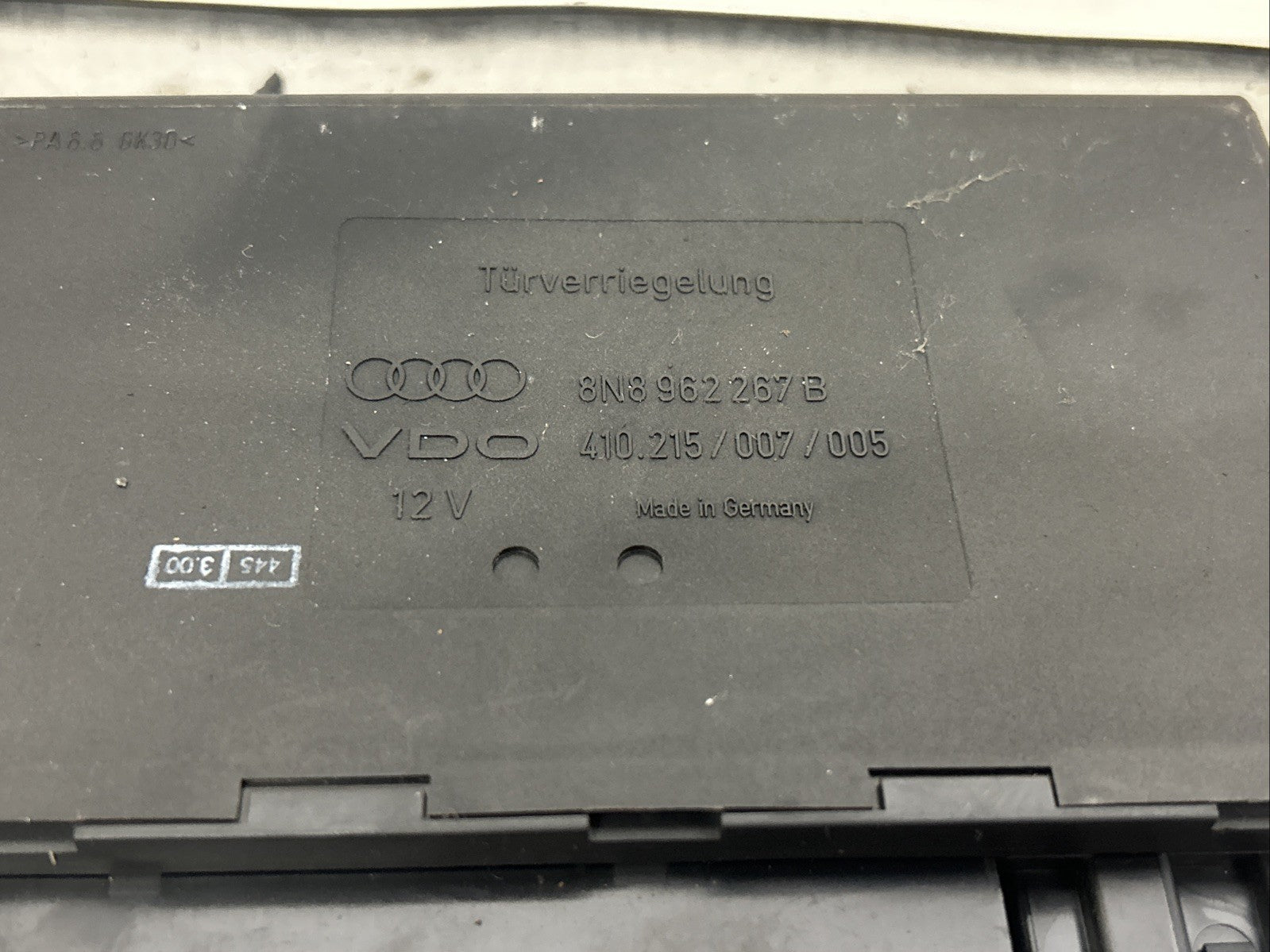 2001 Audi TT Mk1 Coupe Convenience Control Module 8n8962267b
