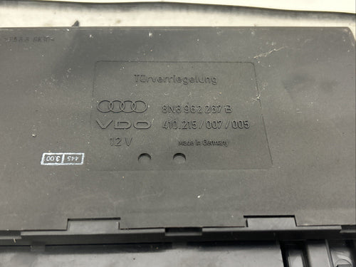 2001 Audi TT Mk1 Coupe Convenience Control Module 8n8962267b