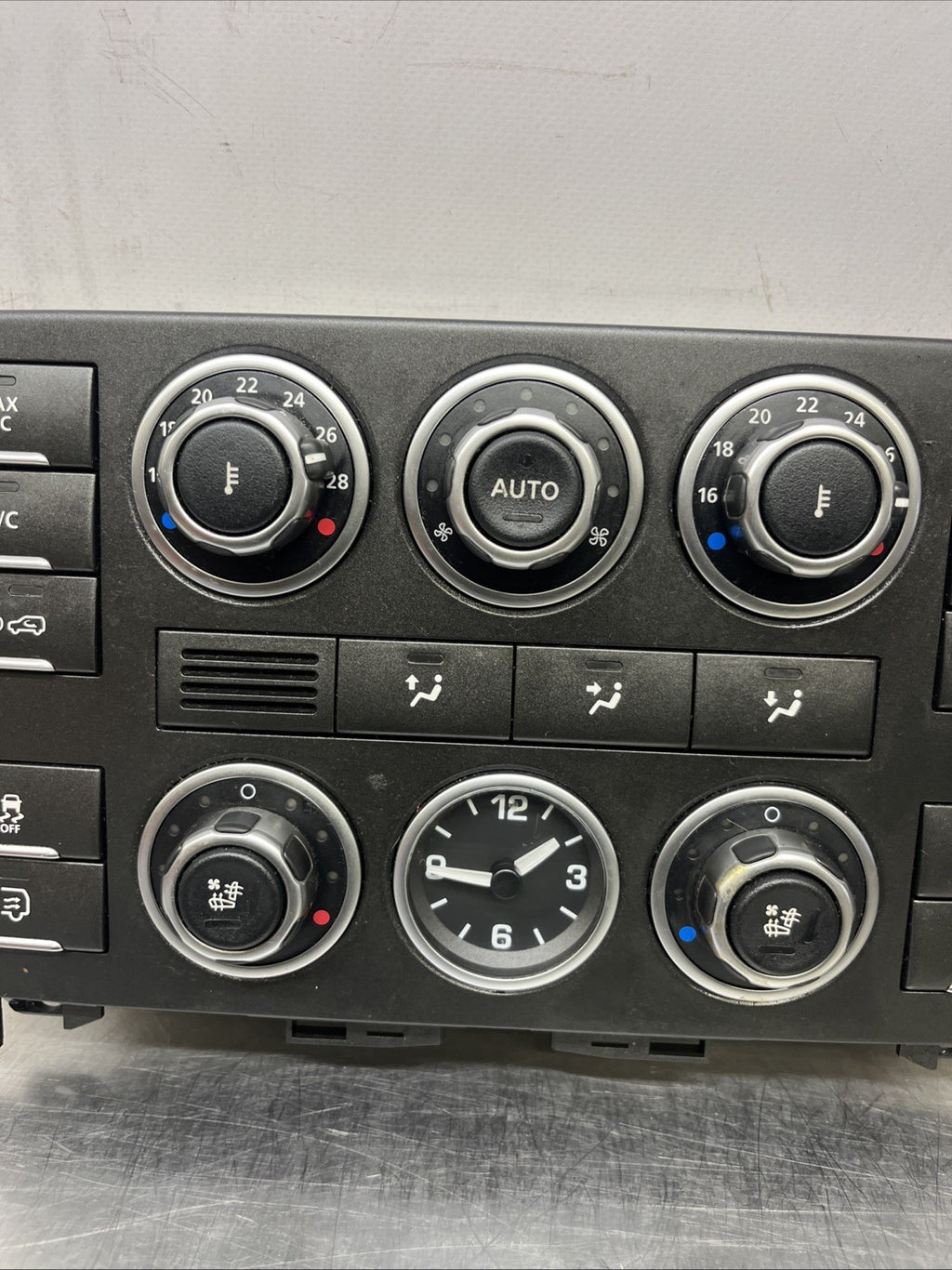 LAND ROVER RANGE ROVER HEATER AC CLIMATE CONTROLS BH42-18D679-BC 09-13