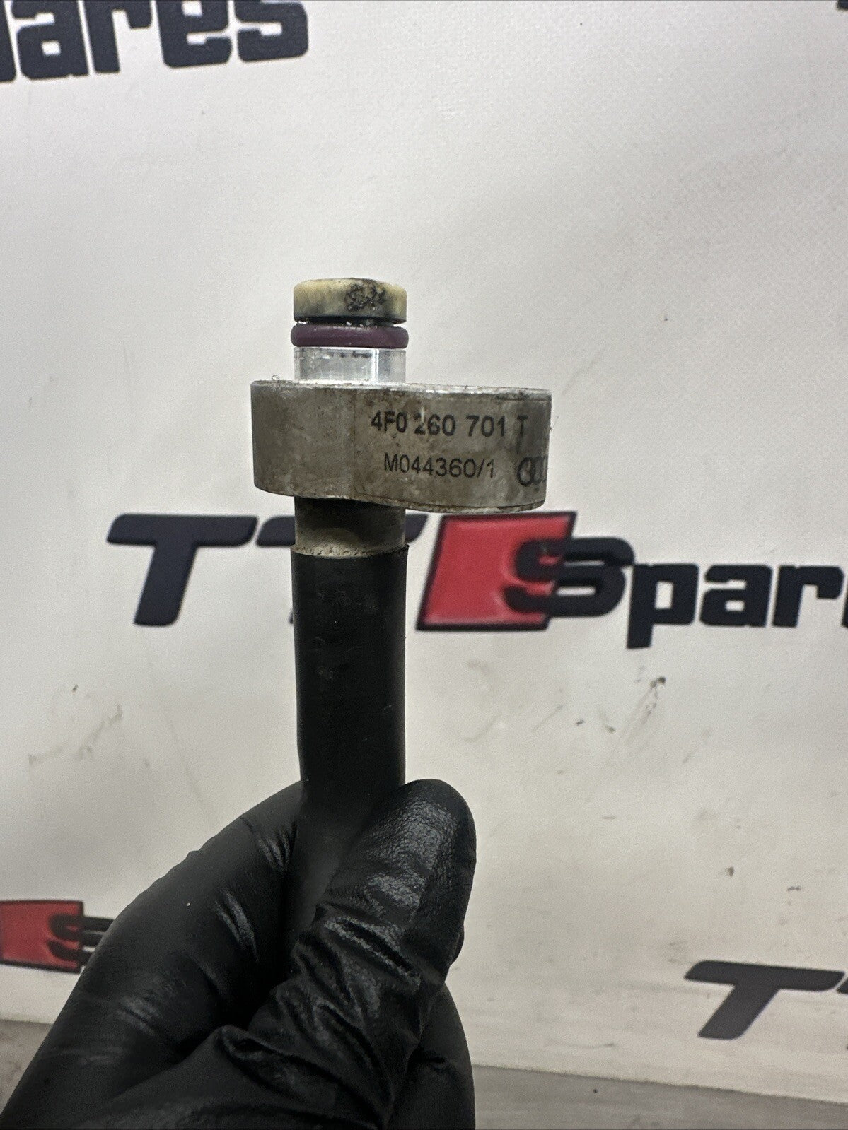 2008 AUDI S6 5.2 V10 BXA A/C AIR CON PIPE 4F0260701T