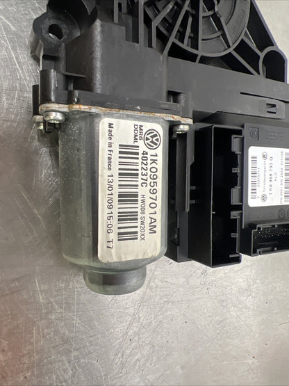 VW Golf MK6 Passengers Side Front Door Window Motor 1K0959701AF ECU 1K0959793Q